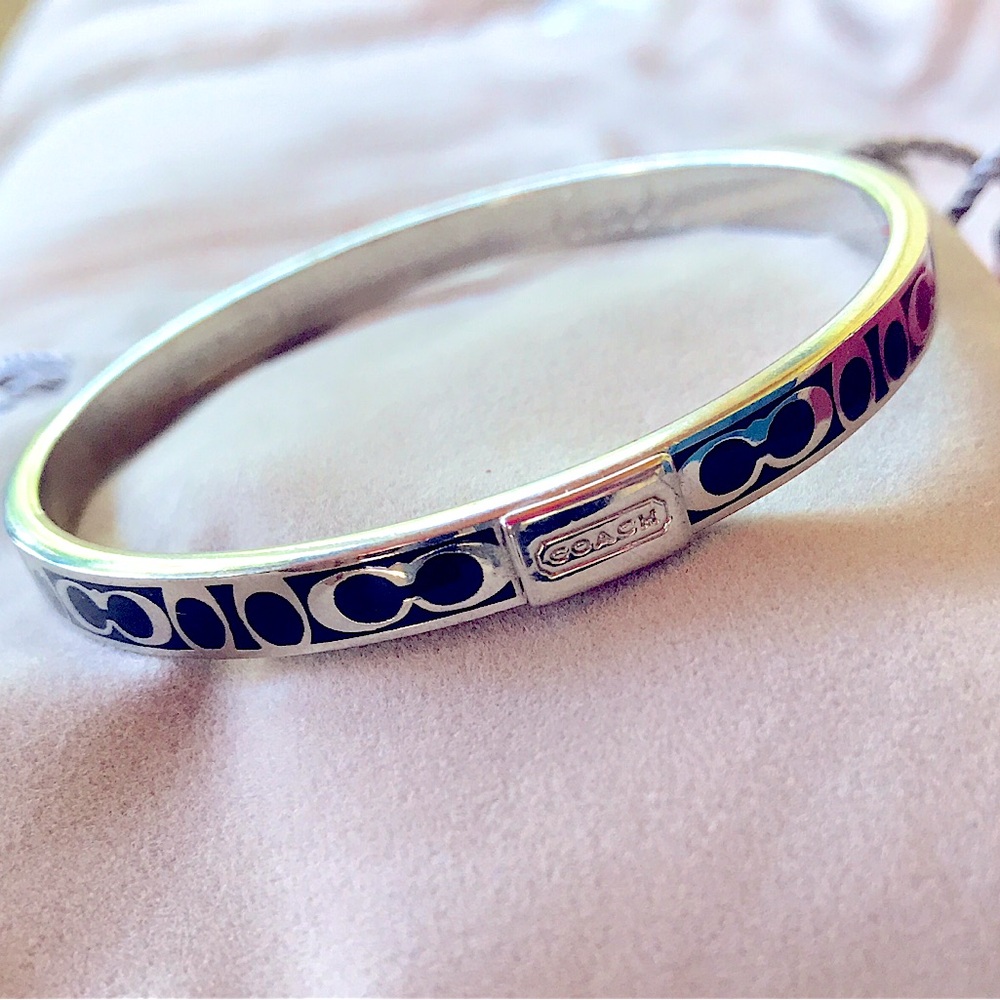 ✨COACH Signature Silver-tone Bangle Bracelet